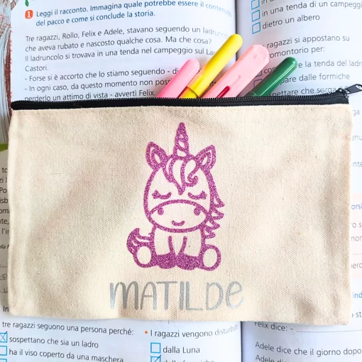 Astuccio per la scuola personalizzato con nome e unicorno